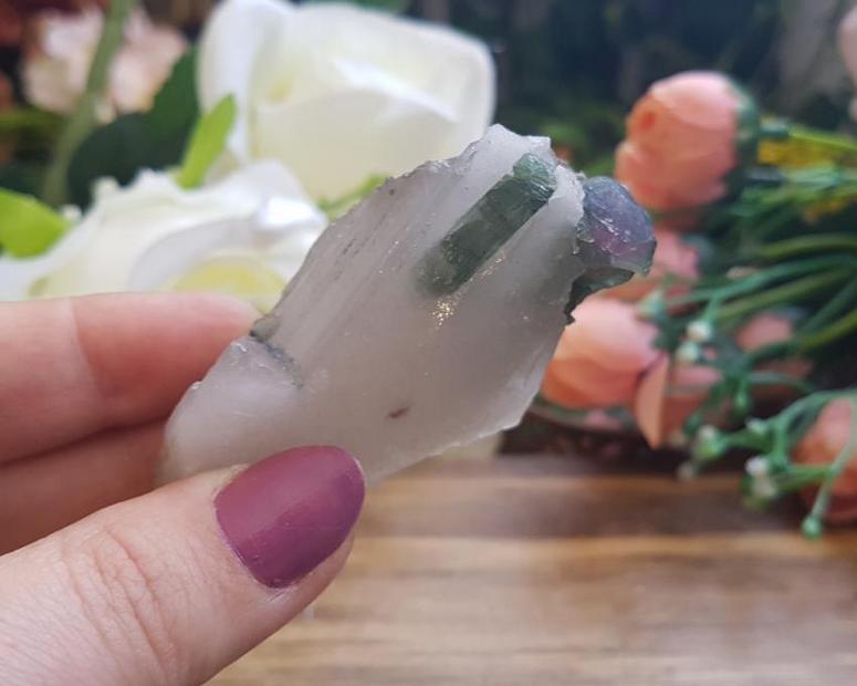 Turmalina Verde - Bruta - Turmalina Verde na Matriz 56g -2