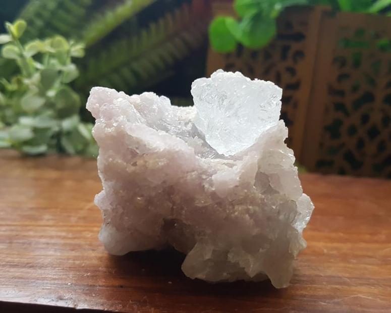 Topázio Incolor - Bruta - Topázio Incolor na Matriz 157g -2