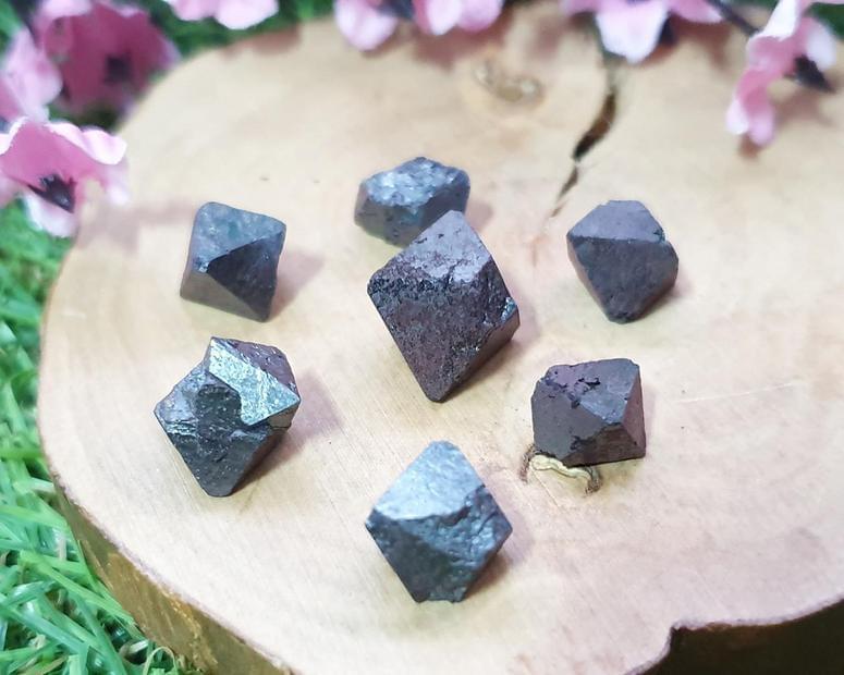 Magnetita - Bruta - Magnetita Especiais 10g 0