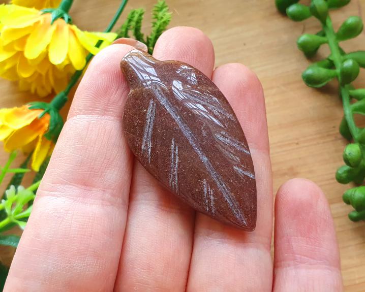 Quartzo Vermelho - Lapidados - Folha de  Quartzo Vermelho 10g 0