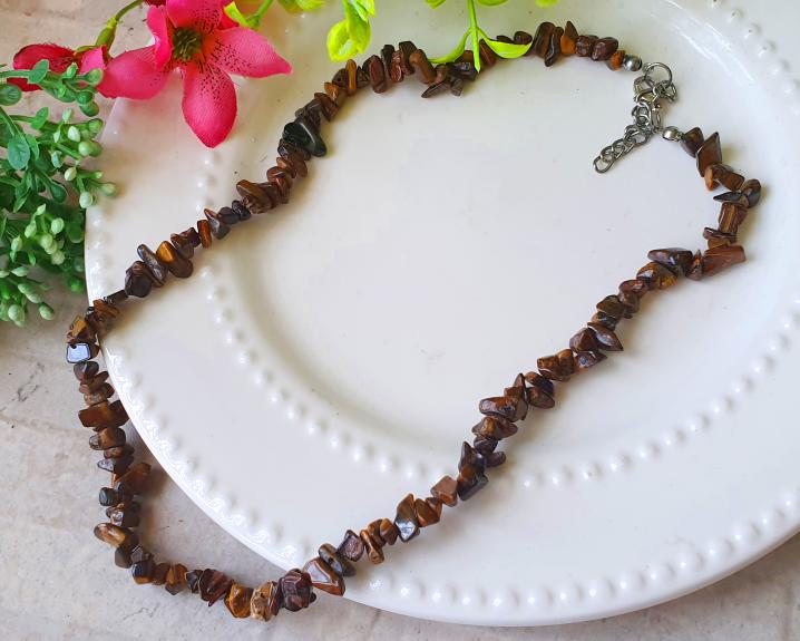 Colar de Olho de Tigre com Fecho