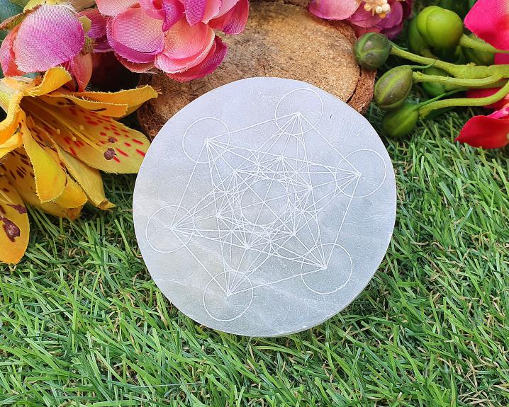 Placa de Selenita Redonda com Símbolo do Metatrom 130g