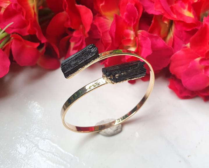 Bracelete de Turmalina Negra Banhado a Ouro
