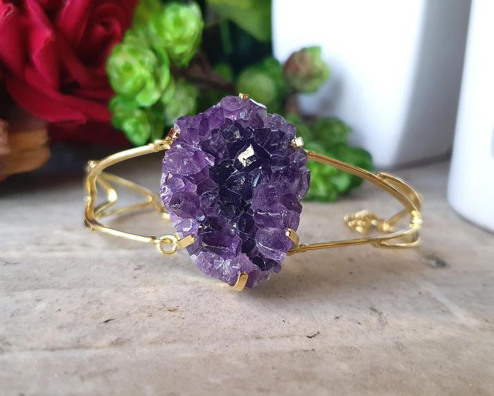 Bracelete de Ametista Bruta Banhado a Ouro (Ajustável)