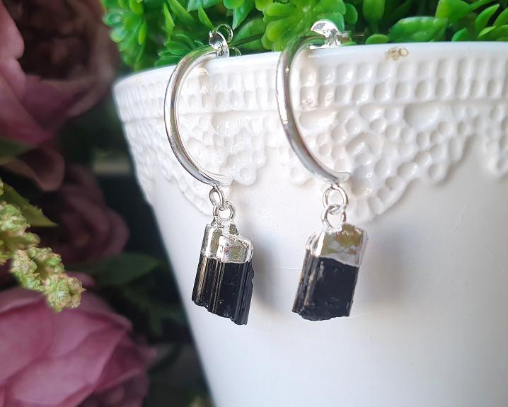 Brincos de Turmalina Negra banhado a prata
