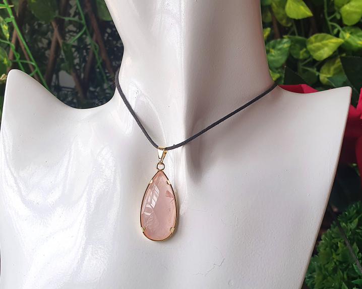 Pingente de Quartzo Rosa Facetado banhado a Ouro
