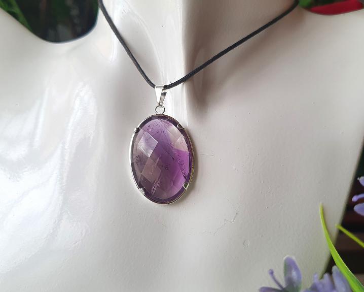 Pingente  de Ametista Facetado banhado a Prata