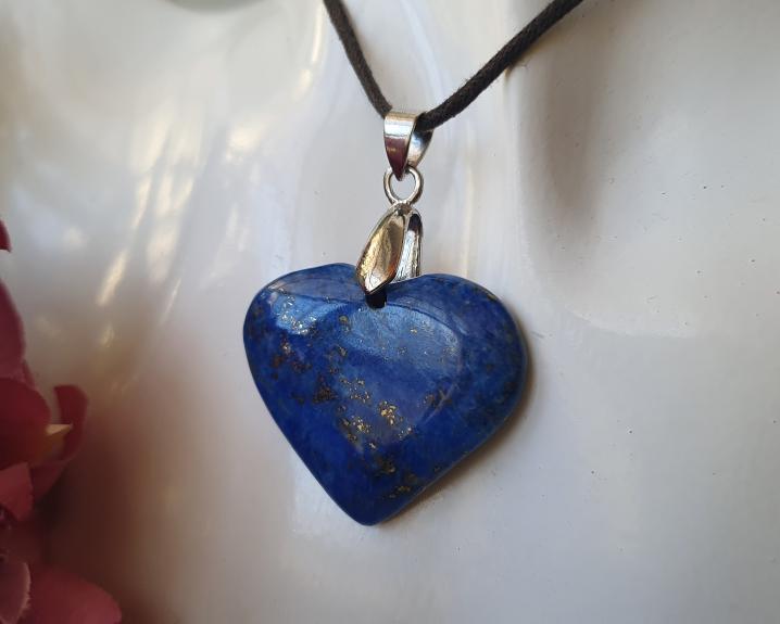 Pingente Coração de Lápis Lazúli em Prata