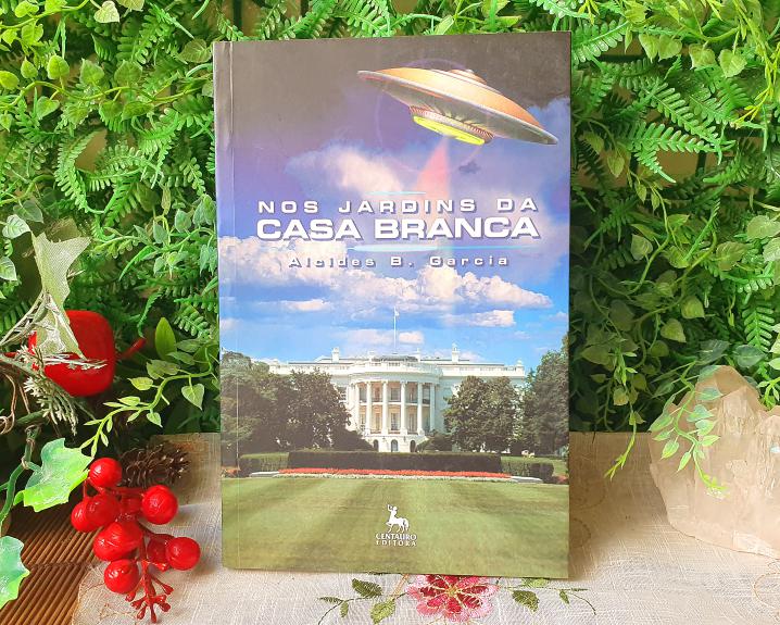 Nos Jardins Da Casa Branca por Millandre Garcia