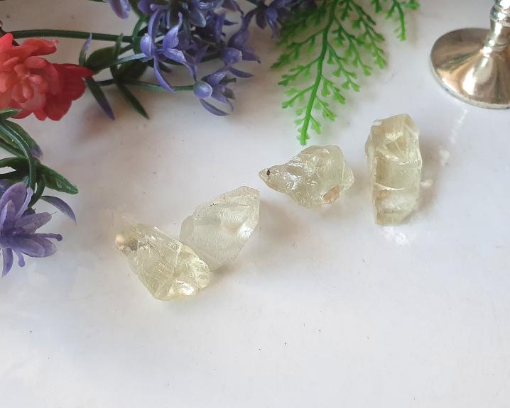 Hiddenita - Bruta - Kit de Hidenita Cristalizada 18g 0