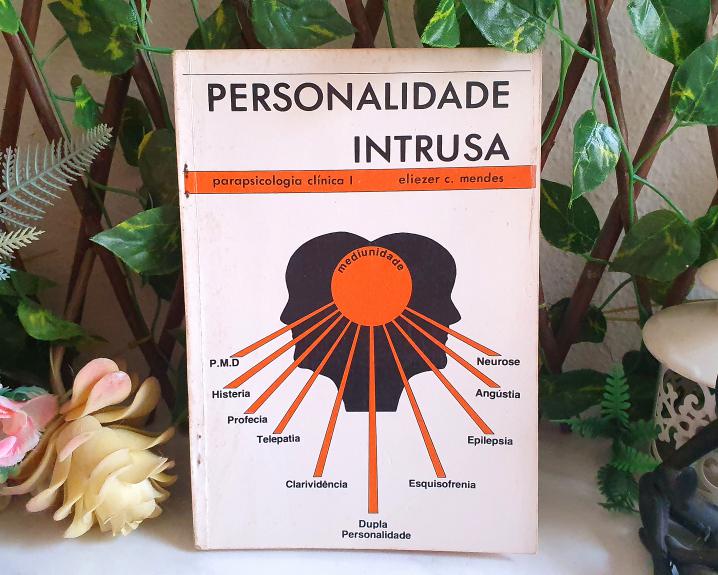 Personalidade Intrusa