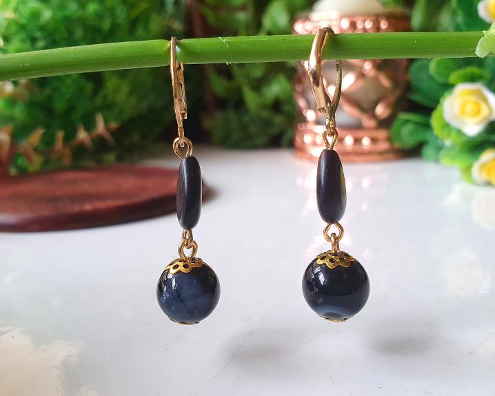 Brincos de &Aacute;gata e Shungita Banhados a Ouro