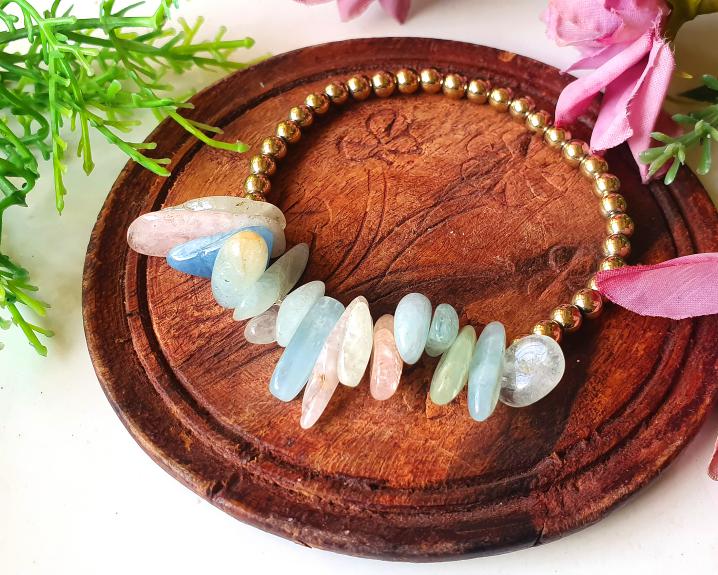 Pulseira de Pedras Mistas e Hematita Dourada