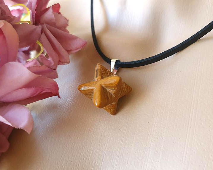 Pingente Merkabah de Jaspe Madeira