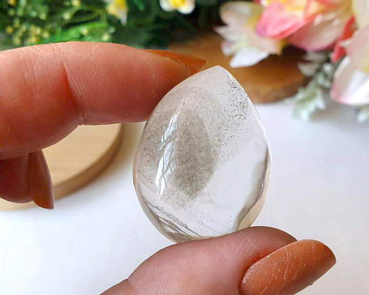 Cristal de Quartzo Xam&atilde; Lapidado 18g