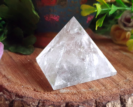 Pirâmide de Cristal  66g