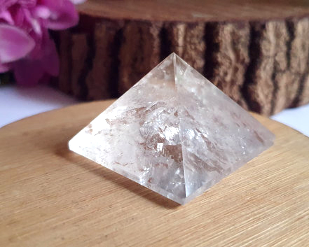 Pirâmide de Cristal 46g