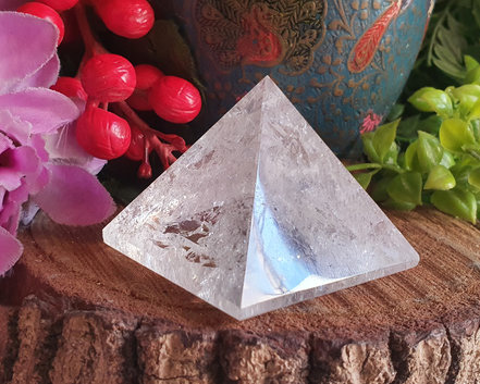 Pirâmide de Cristal  102g