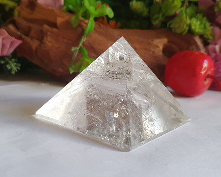 Pirâmide de Cristal 196g