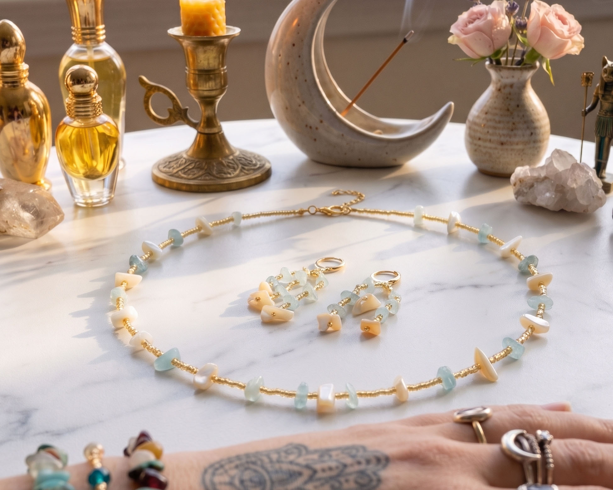 Conjunto Brincos e Colar de Água Marinha e Madrepérola