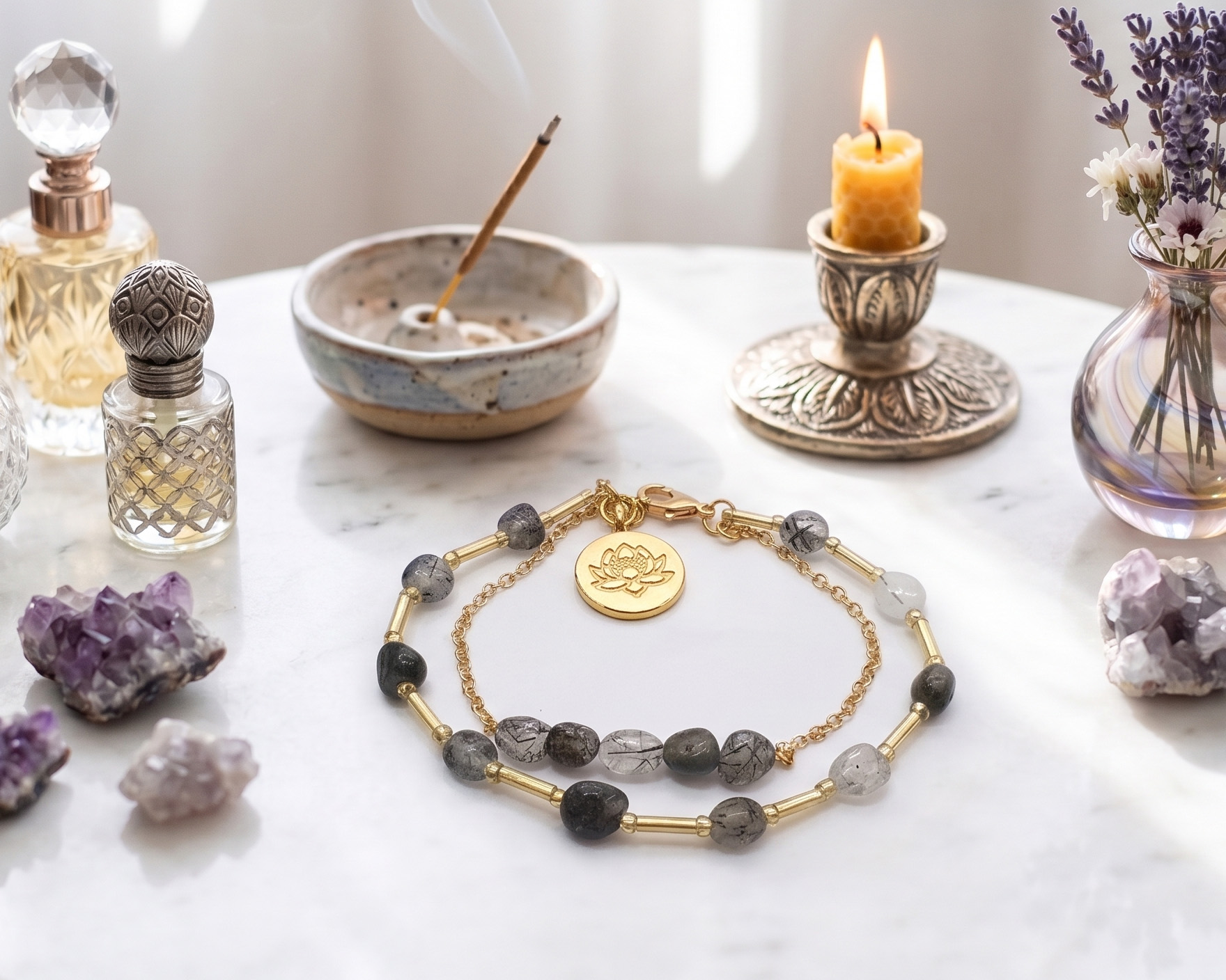 Pulseira de Quartzo Turmalina em Aço Inox Dourado