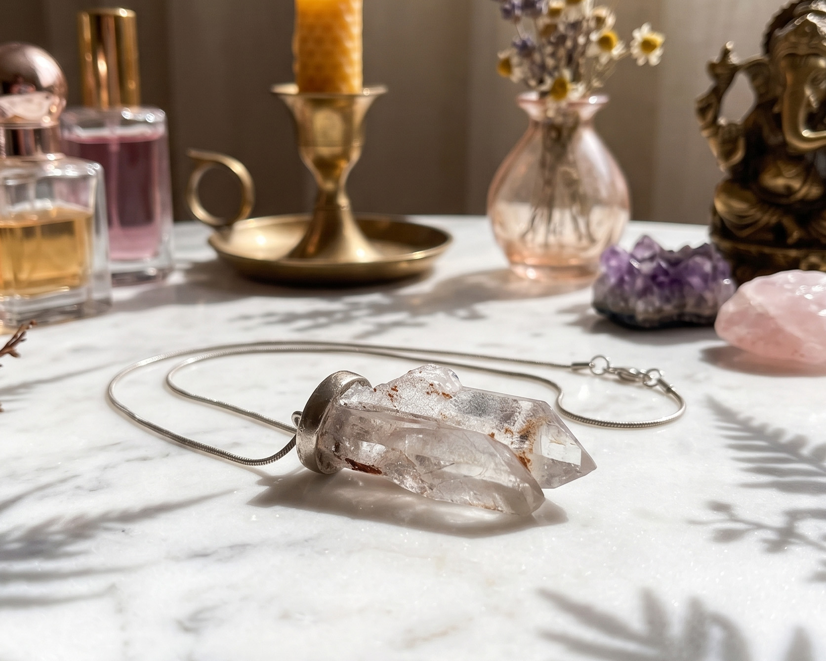 Colar de Cristal de Quartzo Xamã Banhado a Prata