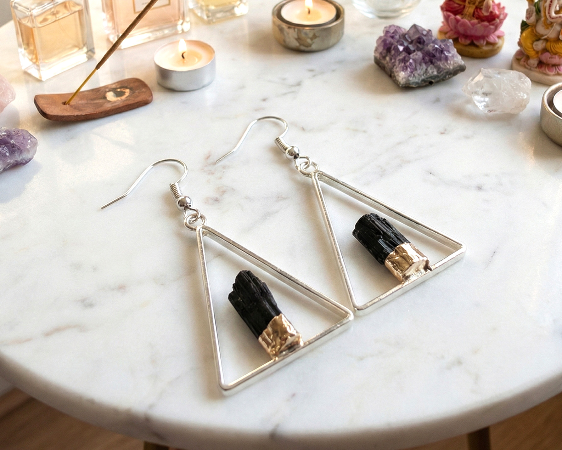 Brincos de Turmalina Negra Banhado a Prata