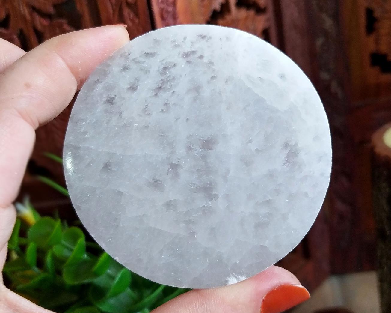 Placa de Selenita Redonda 7cm - 125g