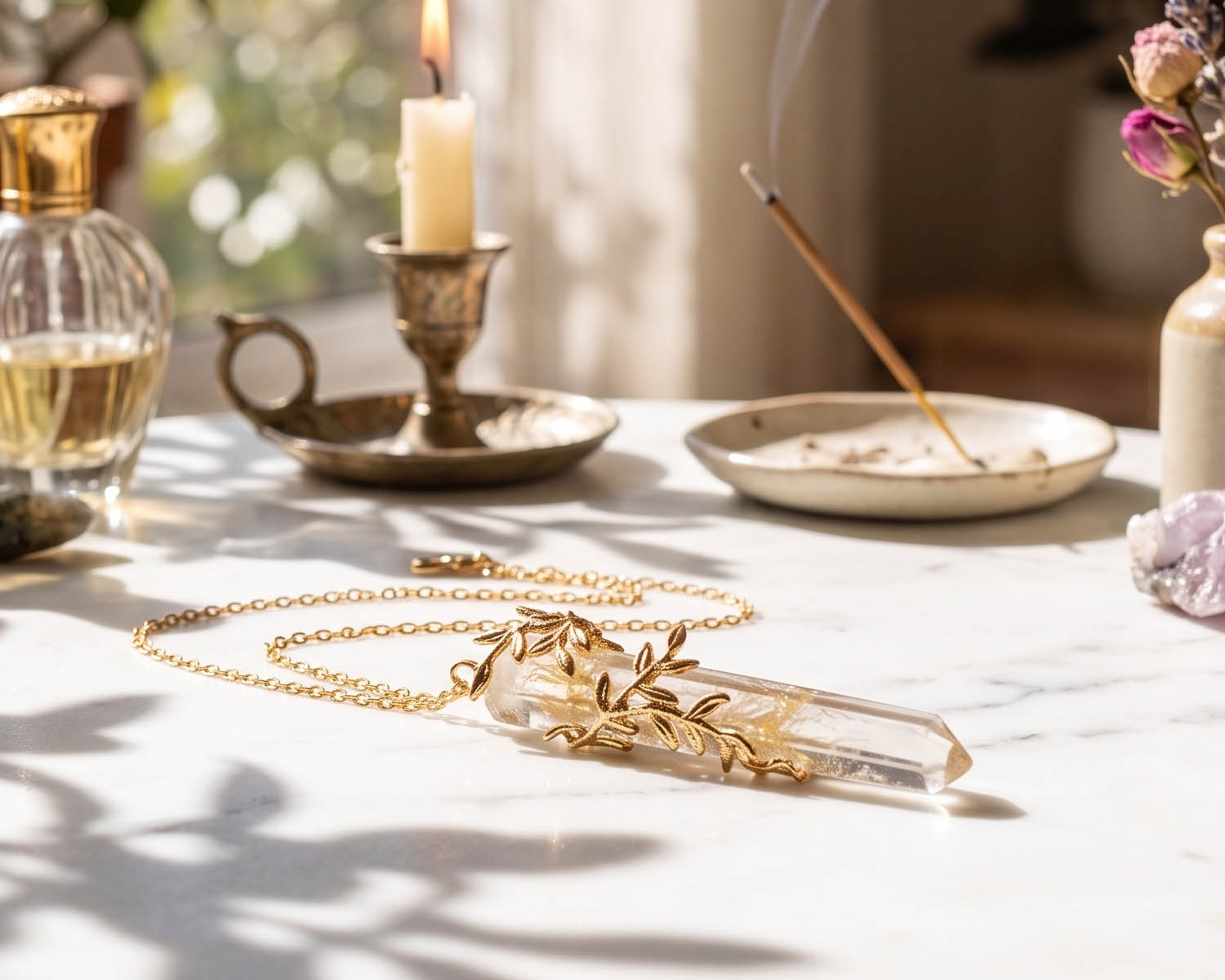Colar de Cristal Lemúria Corrente em Aço Inox Dourado