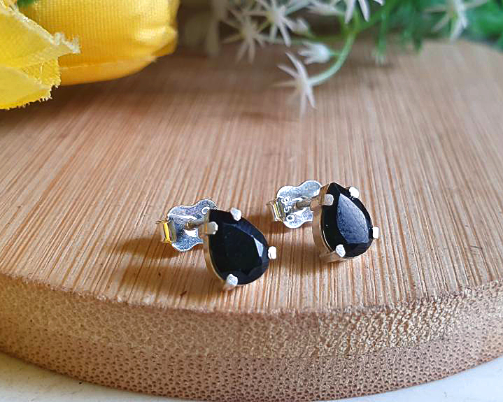 Brincos de Turmalina Negra em Prata