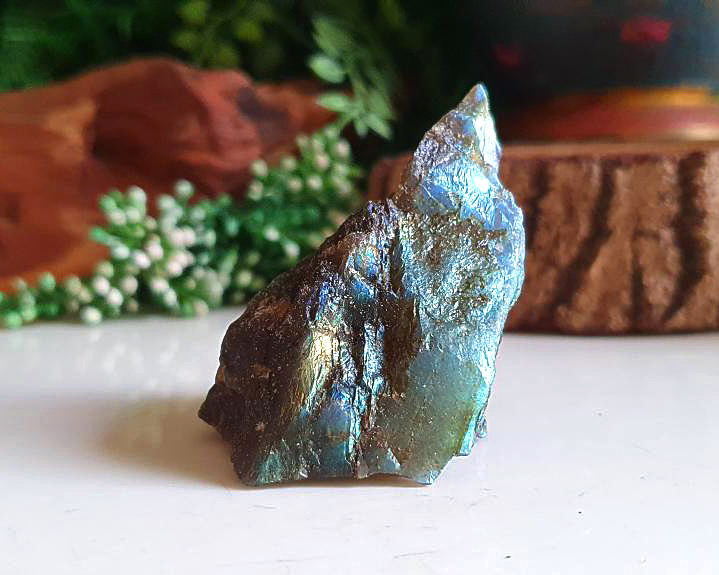 Labradorita Bruta Iridescente 66g