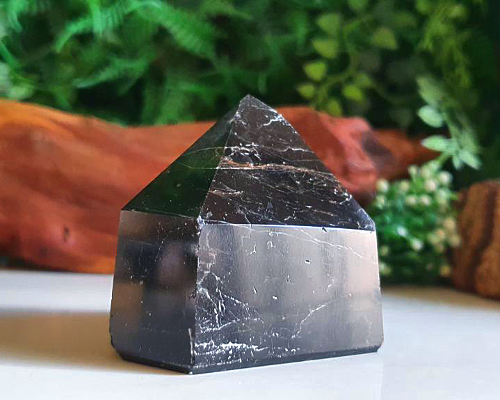 Ponta de Turmalina Negra 123g
