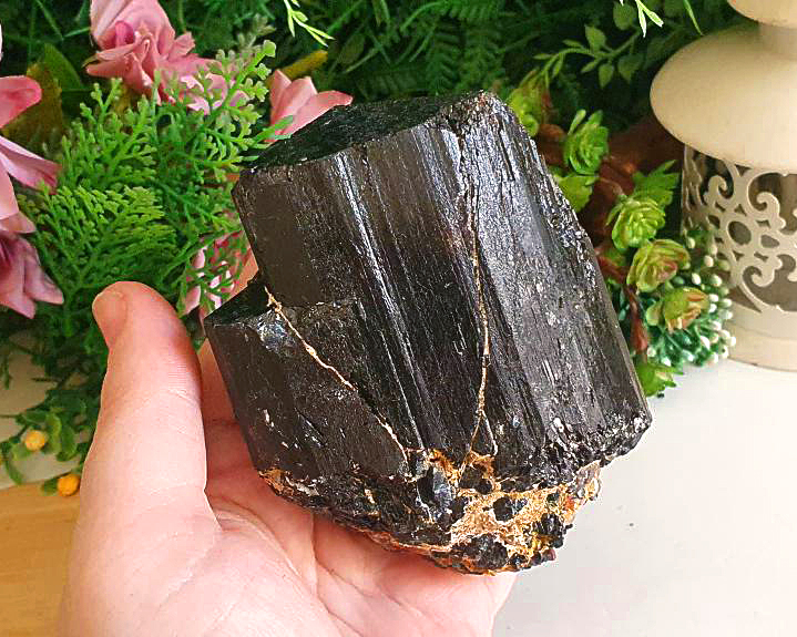 Turmalina Negra Cristalizada com Terminação Natural (RARO)  614g