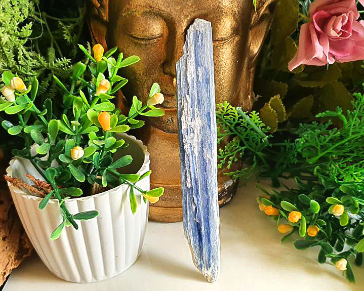 Espada de Cianita Azul Cristalizada Especial 30g