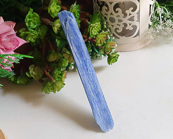 Espada de Cianita Azul Cristalizada Especial 29g