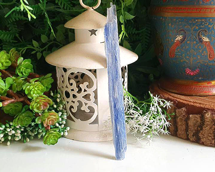 Espada de Cianita Azul Cristalizada Especial 14g