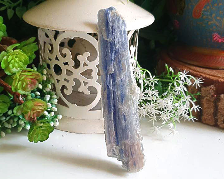 Espada de Cianita Azul Cristalizada Especial 33g