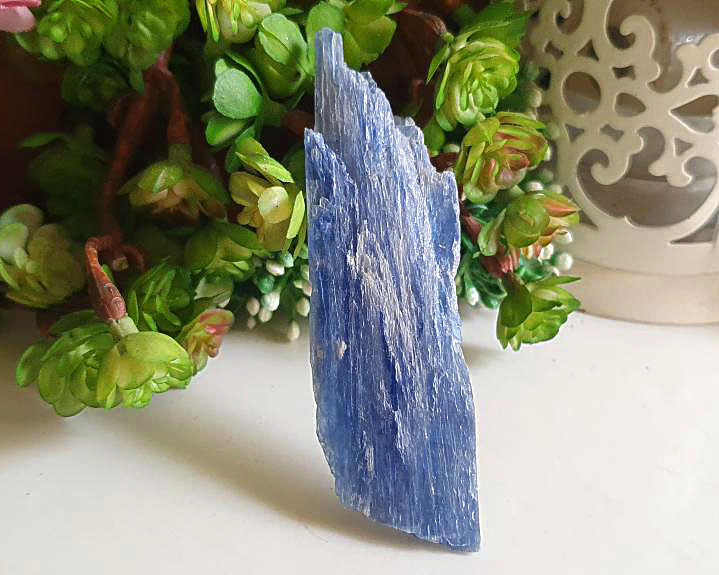 Espada de Cianita Azul Cristalizada Especial 22g