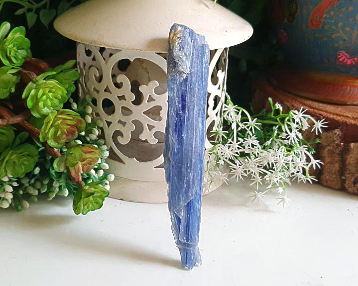 Espada de Cianita Azul Cristalizada Especial 19g