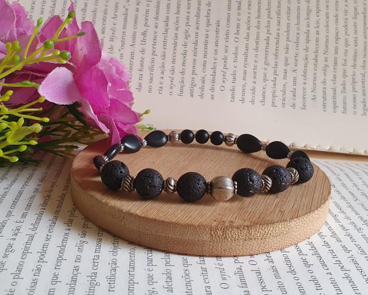 Pulseira de Shungita com Pedra Vulcânica