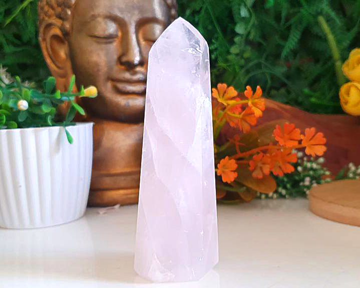 Ponta de Quartzo Rosa 134g