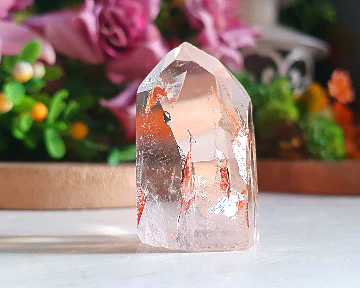 Ponta de Cristal com Minério de Ferro 156g