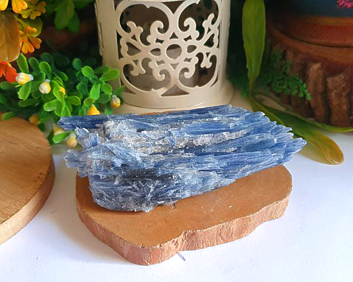 Cianita Azul  Cristalizada  129g