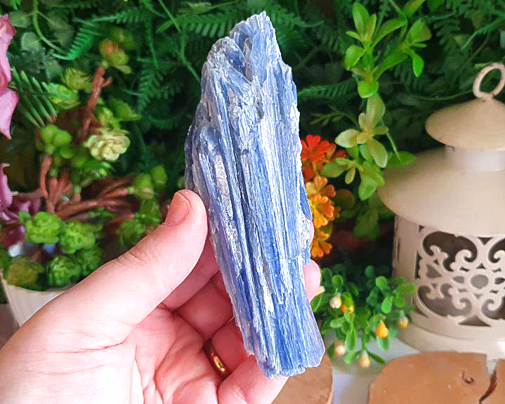 Cianita Azul  Cristalizada   140g