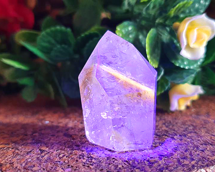 Ponta de Cristal Powelite (Brilha na Luz Negra UV) RARO  33g