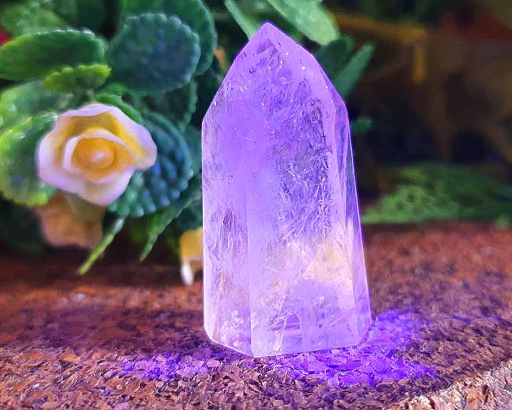 Ponta de Cristal Powelite (Brilha na Luz Negra UV) RARO  32g