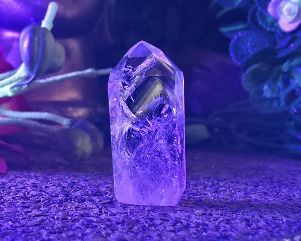 Ponta de Cristal Powelite (Brilha na Luz Negra UV) RARO 10g