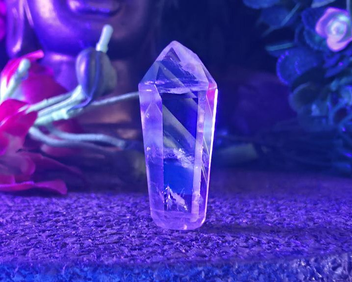 Ponta de Cristal Powelite (Brilha na Luz Negra UV) RARO 9g