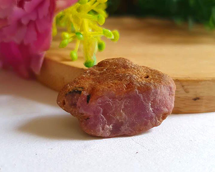 Rubi Autêntico  (Brilha na Luz Negra UV) 12g