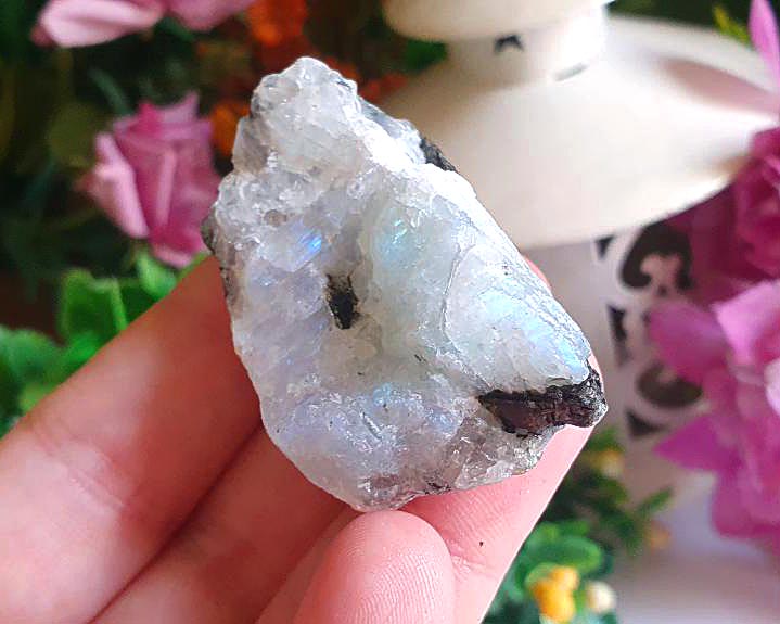 Pedra da Lua Bruta Iridescente 34g